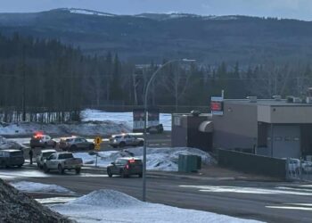 Tiroteo masivo en Escuela de Canadá deja 10 muertos y 25 heridos