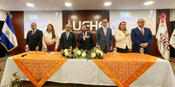 Reconocimiento internacional: El Salvador destaca en congreso sobre ia