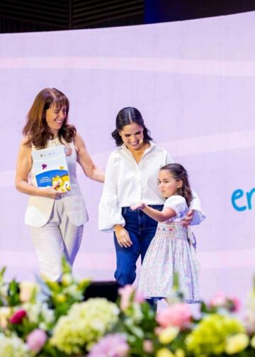 El Salvador implementa un currículo enfocado en el desarrollo integral de la niñez