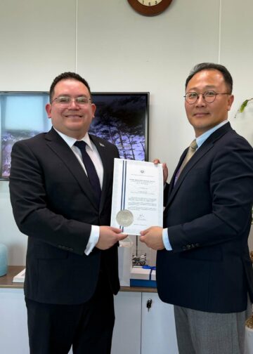 El Salvador fortalece relaciones diplomáticas con Corea