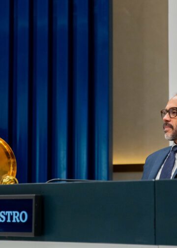 Ernesto Castro aclara que diputados no recibieron boletos y se desliga de acciones de la diputada suplente Vilma Alfaro