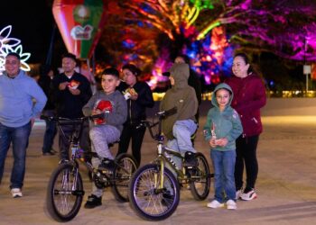 Pueblos del país se llenan de magia y ambiente familiar