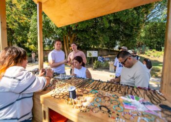 Cruceristas recorren sitios arqueológicos y culturales del país