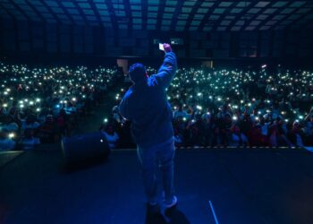 Estudiantes de bachillerato son incentivados a continuar sus estudios superiores