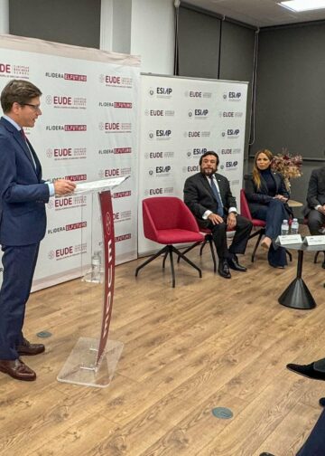 ESIAP y EUDE fortalecen cooperación académica con nueva maestría