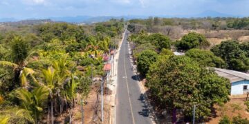 Más de 28 mil personas se benefician con nueva obra vial en Ahuachapán