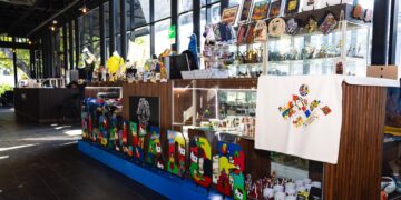 Árbol de Dios inaugura nueva sucursal en Plaza Universitaria