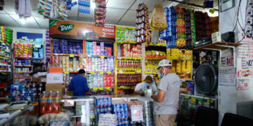 Gobierno fortalece estrategias para beneficiar a tiendas de colonias en todo el país