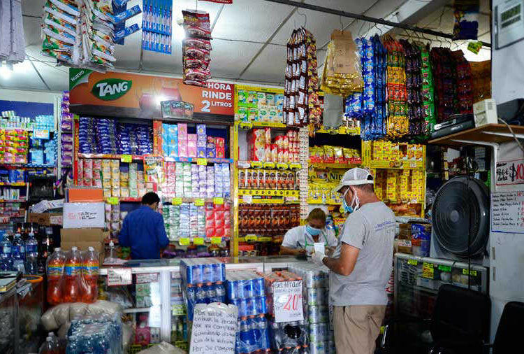 Gobierno fortalece estrategias para beneficiar a tiendas de colonias en todo el país