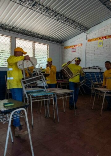 Cerca de 600 escuelas ya han sido intervenidas con programa “Dos Escuelas X Día”