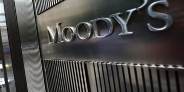Calificadora internacional Moody’s mejoró la perspectiva crediticia de El Salvador de estable a positiva
