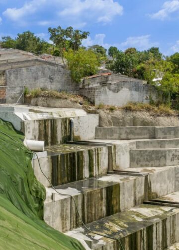 MOP entrega obra de mitigación en La Campanera, Soyapango
