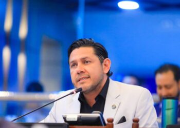 Diputado Edgardo Mulato cuestiona defensa de derechos humanos para criminales tras casos de violencia