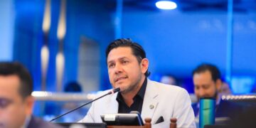 Diputado Edgardo Mulato cuestiona defensa de derechos humanos para criminales tras casos de violencia