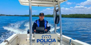 Autoridades refuerzan seguridad en playas y destinos turísticos durante las vacaciones de Semana Santa