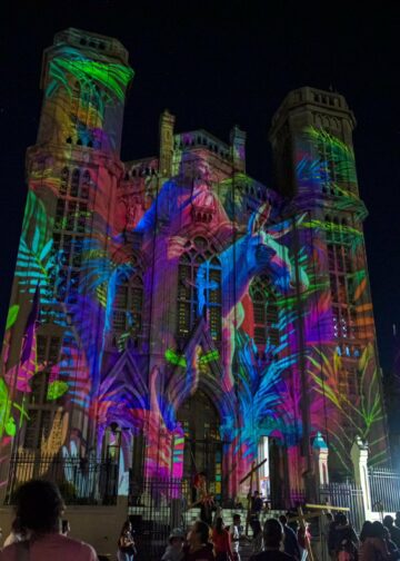 La Iglesia El Calvario ilumina el Centro Histórico con devoción y tradición durante Semana Santa