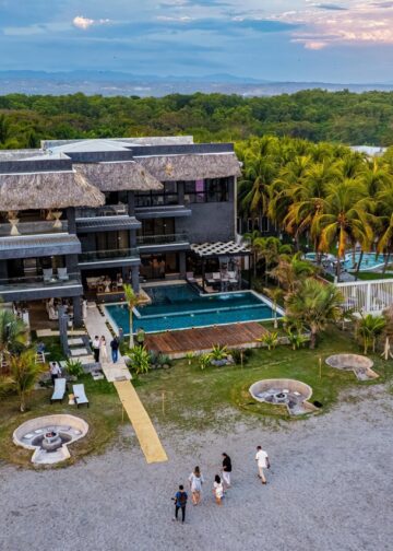 Inauguran hotel Cardedeu Residence Cangrejera y fortalecen la oferta turística en La Libertad