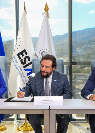 ESIAP y CNR firman acuerdo para modernizar el Estado.