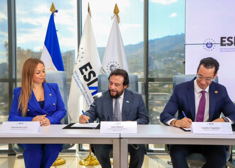 ESIAP y CNR firman acuerdo para modernizar el Estado.