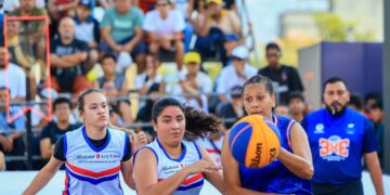 Centro Histórico de San Salvador vive jornada deportiva con torneo de baloncesto 3×3