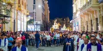 Procesión del quinto Viernes de Cuaresma recorre el Centro Histórico de San Salvador