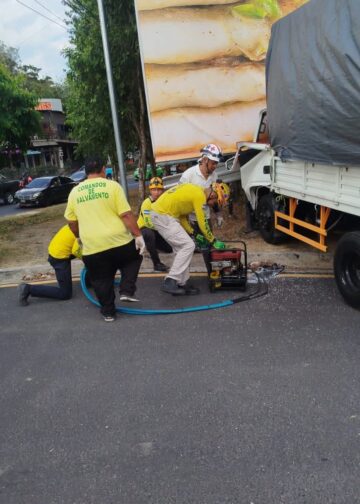 Camión se accidentado genera congestionamiento en carretera al Puerto de La Libertad