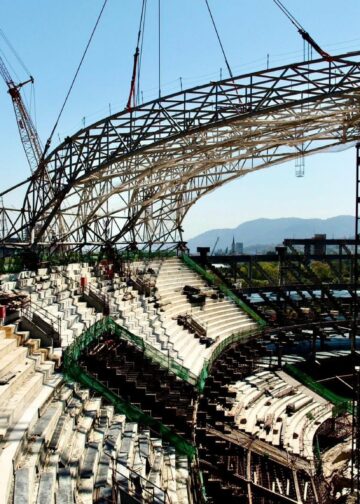¡El Estadio Nacional ya toma forma! China State Construction culmina graderíos metálicos e inicia el techo
