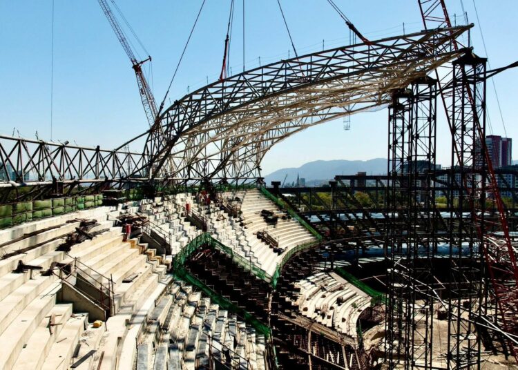 ¡El Estadio Nacional ya toma forma! China State Construction culmina graderíos metálicos e inicia el techo