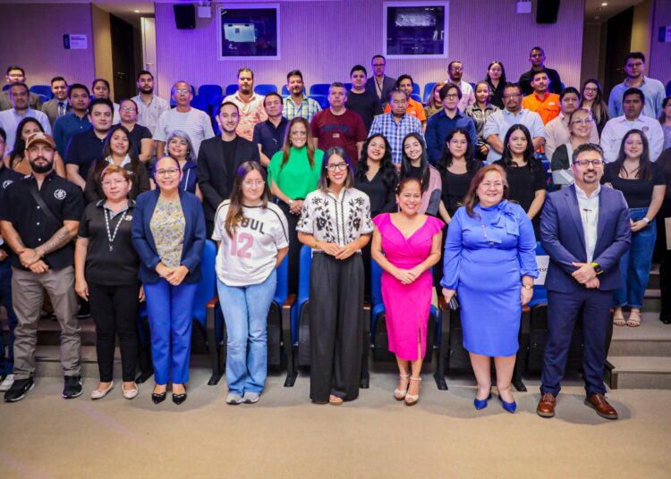 Gobierno lanza nueva línea de crédito para MIPYMES del Centro Histórico de San Salvador