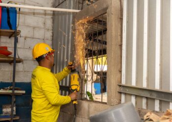 Reparaciones educativas sigue en marcha: centro escolar Barra Ciega, en Sonsonate, recibe su renovación integral