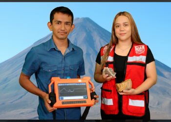 UES marca un hito histórico: Graduación de la primera generación de ingenieros geólogos