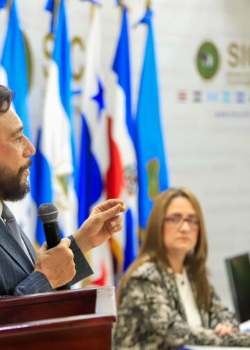 Félix Ulloa resalta el respaldo de la comunidad internacional a El Salvador en la integración centroamericana