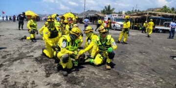 Simulacro de rescate reúne a más de 200 socorristas en playa el majahual