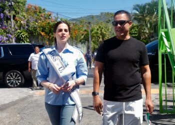 Comunidad «Las Palmeras» se llena de esperanza con nueva casa comunal impulsada por Henry Flores