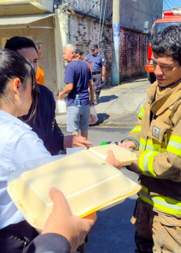 Solidaridad ciudadana reconoce la labor de equipos de primera respuesta tras incendio en Sensuntepeque