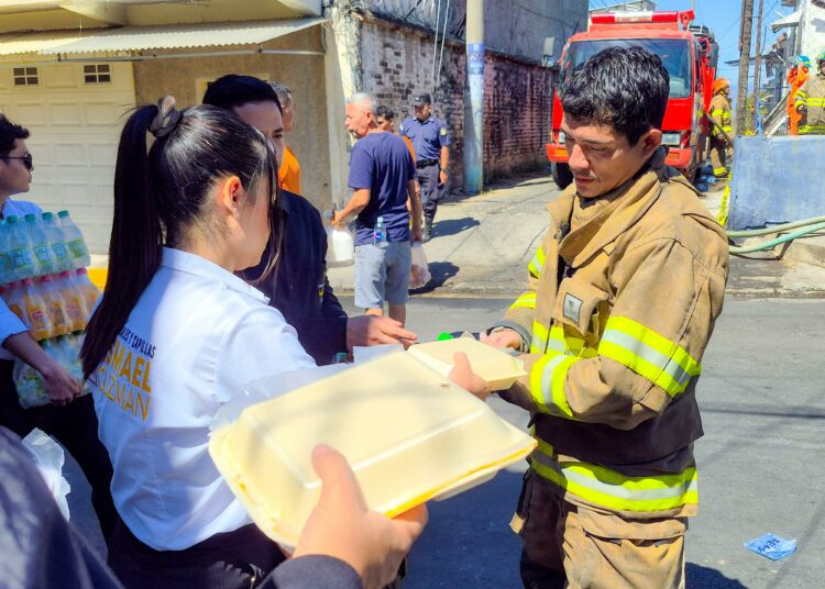 Solidaridad ciudadana reconoce la labor de equipos de primera respuesta tras incendio en Sensuntepeque
