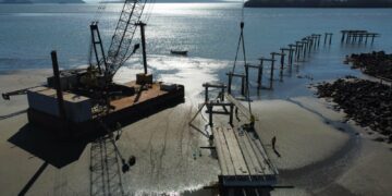 Avanza construcción de muelle para la pesca en isla Zacatillo