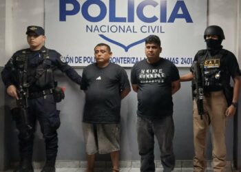 Dos pandilleros de la 18 Revolucionarios son recibidos en frontera Las Chinamas