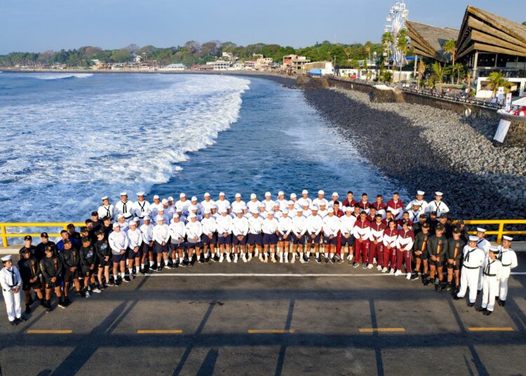 Fuerza Armada participa en la edición 60 del “Paso del Hombre”