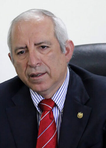 Fiscalía pide a Sigfrido Reyes y otros acusados pagar más de $24 millones al Estado