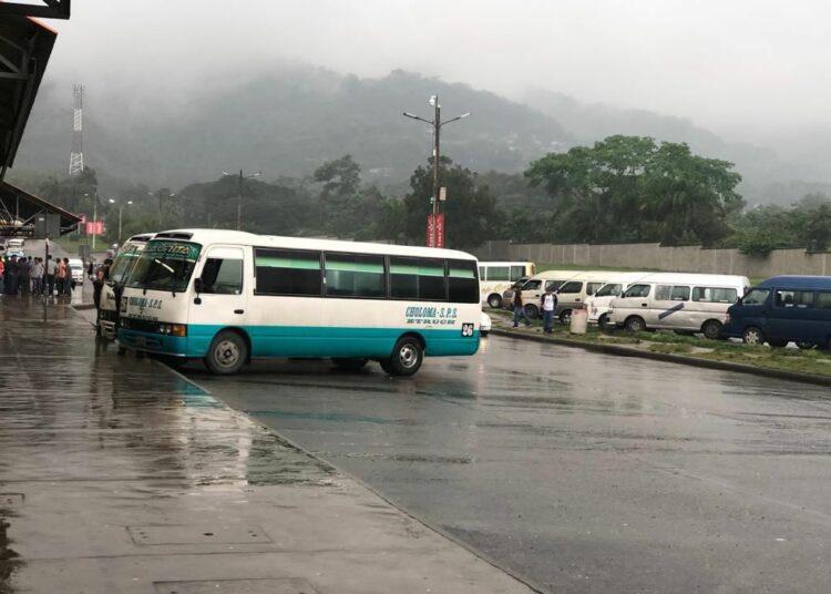 Ruta de transporte colectivo se detiene en San Pedro Sula por amenazas de extorsión