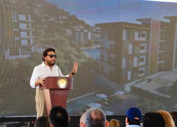 Proyecto Ocean Breeze genera empleo y dinamiza la zona costera destaca vicepresidente Félix Ulloa