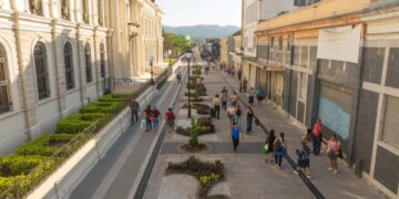 Revitalizan el Centro Histórico capitalino con cableado subterráneo