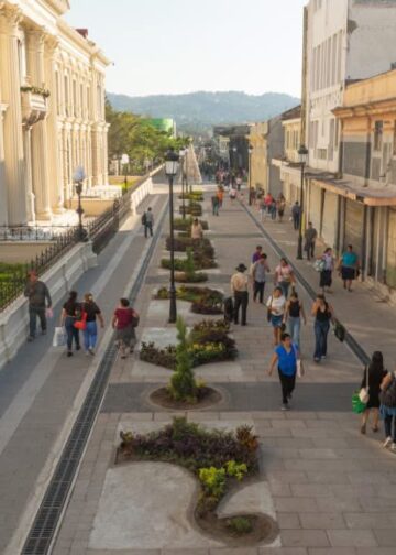 Revitalizan el Centro Histórico capitalino con cableado subterráneo