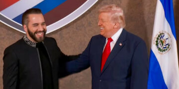 Trump elogia a Nayib Bukele y destaca la relación bilateral durante la cumbre Escudo de las Américas