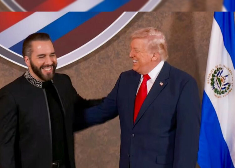 Trump elogia a Nayib Bukele y destaca la relación bilateral durante la cumbre Escudo de las Américas