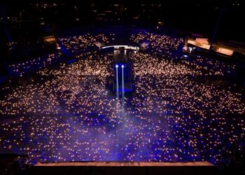 Lleno total y emociones a flor de piel en el concierto de Yandel Sinfónico