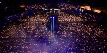 Lleno total y emociones a flor de piel en el concierto de Yandel Sinfónico