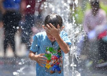 El Salvador confirma su primera ola de calor del 2026: reporta récord de 41 °C