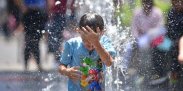 El Salvador confirma su primera ola de calor del 2026: reporta récord de 41 °C